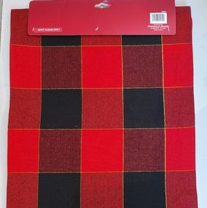 Farmhouse Red Buffalo Check Plaid Table Runner